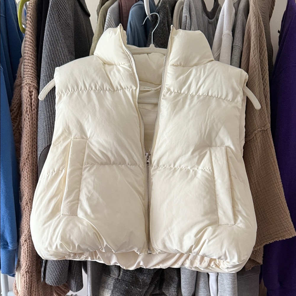 Altar'd State Cropped Ivory Quilted Vest